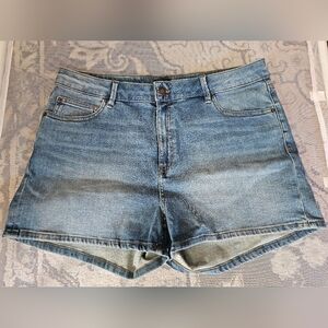 M & S Denim Shorts SZ 16 Womens NWOT